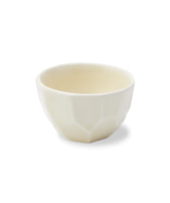 Teshioの白い豆皿