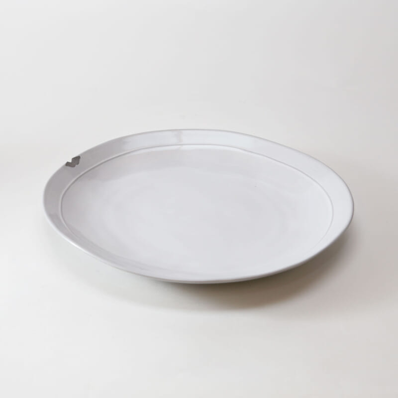 ヒビや欠けが入った器