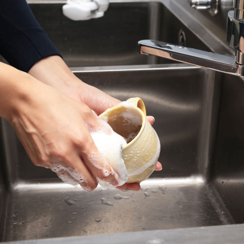 器の茶渋を落とすお手入れ方法